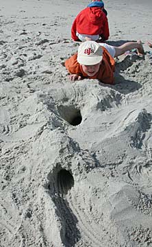 Esra im Sand