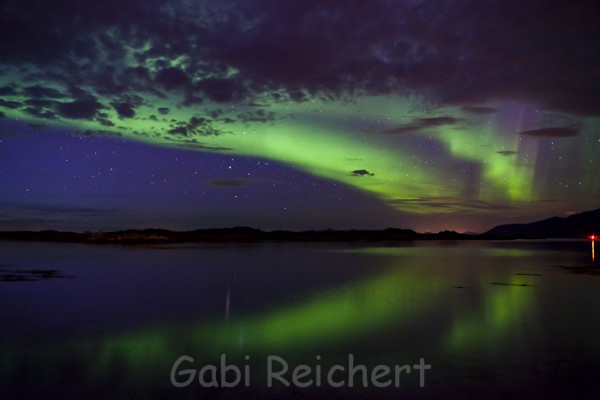 Nordlicht und Spiegelung, Hov, Lofoten