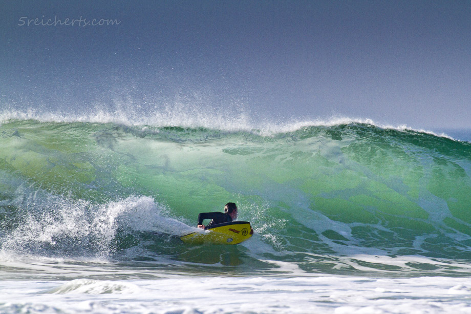Surfer in den Wellen, Donnant, Belle Ile