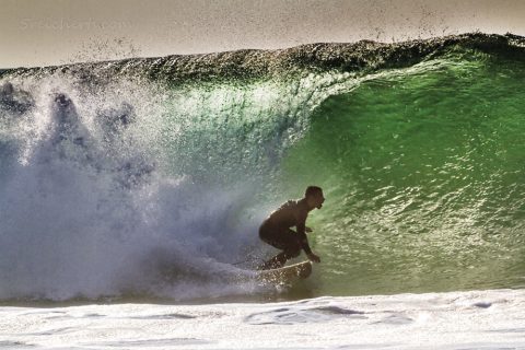 Surfer in den Wellen, Donnant, Belle Ile