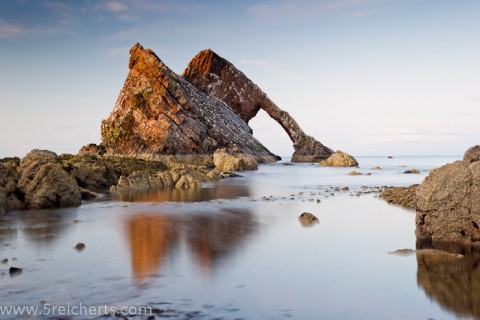 Fiddle and Bow rocks, Schottland