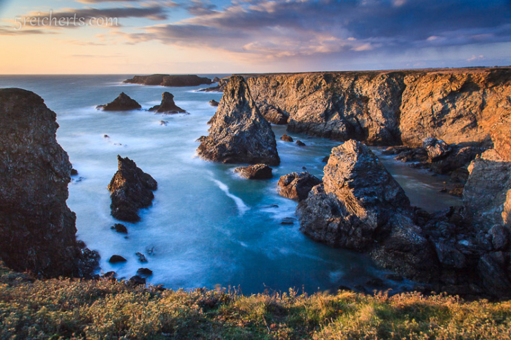 Aiguilles, Belle Ile, Abends im Regenwetter