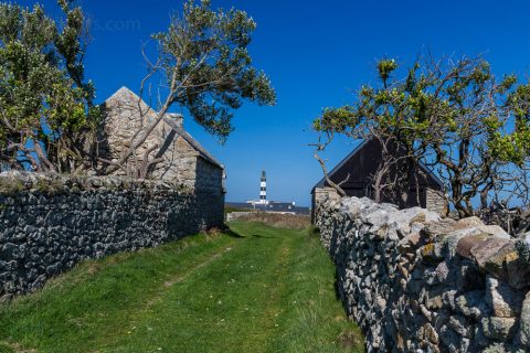 Phare du Creac'h in der Ferne