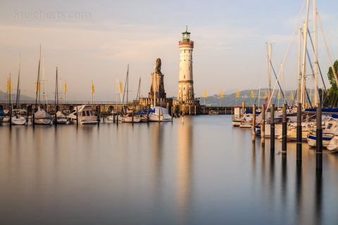 Lindauer Leuchtturm am frühen morgen