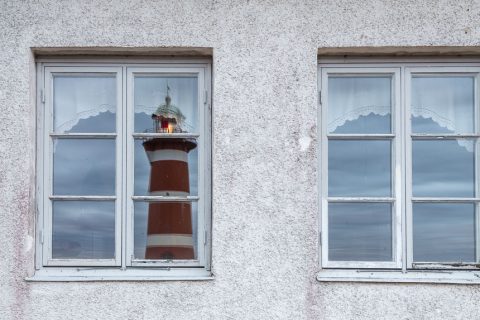 Spiegelung im Leuchtturmwärterhaus