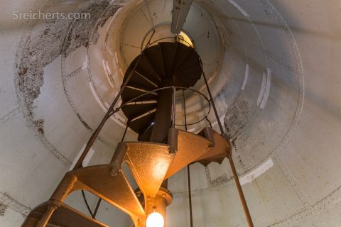 Die enge Treppe den Leuchtturm hoch, Naer Leuchtturm