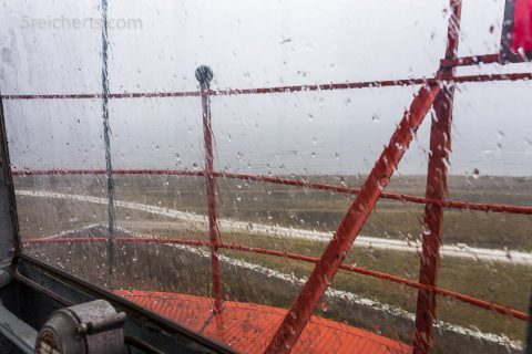 Blick nach unten in den Regen