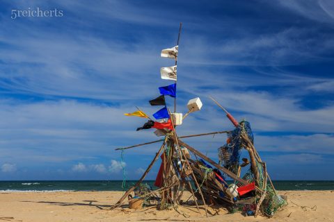 Müllskulptur, Manta Rota, Algarve, Portugal