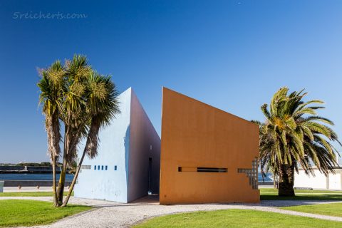 Modernistisches WC in Barra, Portugal