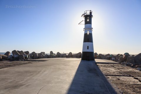 Das kleine Leuchtfeuer auf der Mole, Portugal