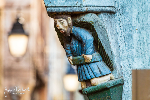 Detail am Fachwerkhaus, Dinan, Côtes-d'Armor