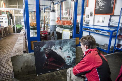 Im Seenotrettungsmuseum, Ile des Sein