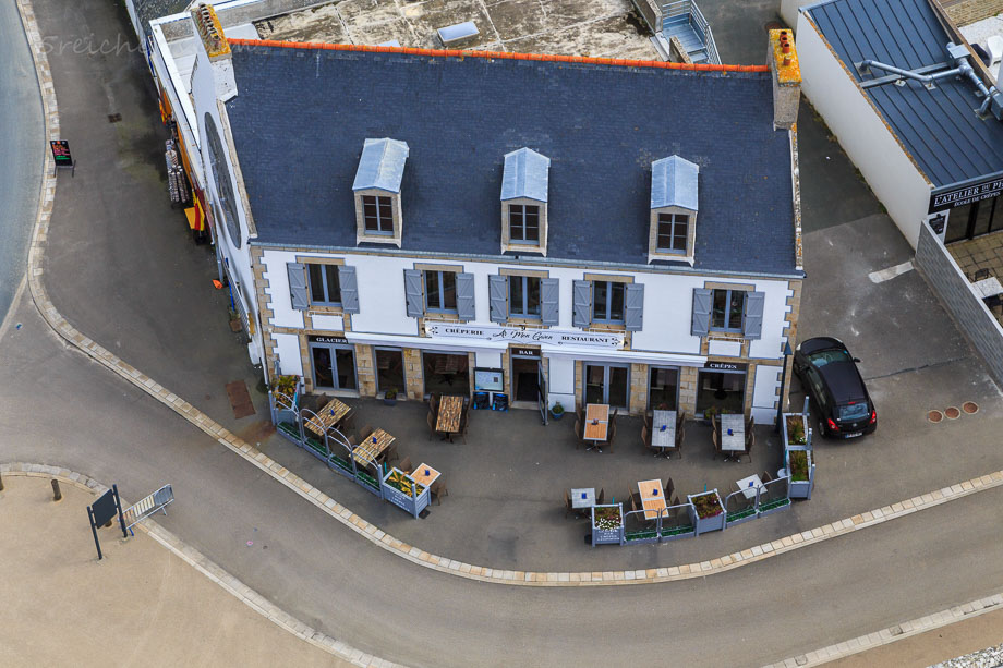 Blick auf die Bar, von Leuchtturm Eckmühl aus, Bretagne