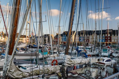 Vor lauter Booten sieht man den Hafen nicht
