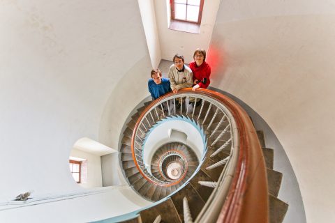 Wir drei im Leuchtturm Lyngvig, Dänemark