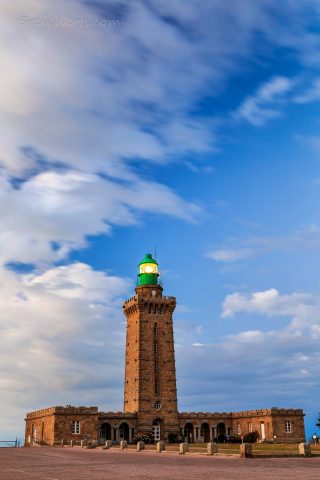 Cap Frehel, Leuchtturm am frühen Abend, Bretagne, Frankreich