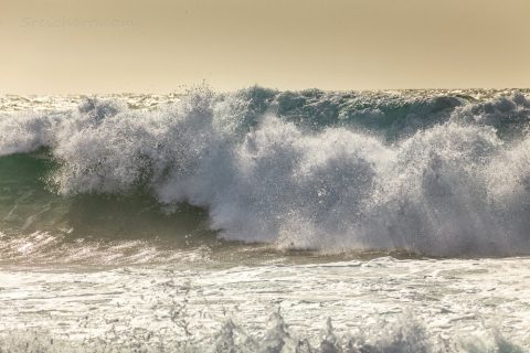 Wellen in Porspoder, Bretagne