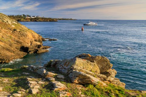 Die Fähre kommt von der Ile D'Ouessant zurück