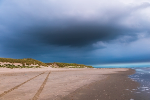 Diese wolke kam schließlich bedrohlich immer näher