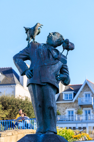 Statue Hitchcock in Dinard