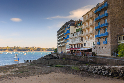 Häuser in der Bucht, Dinard