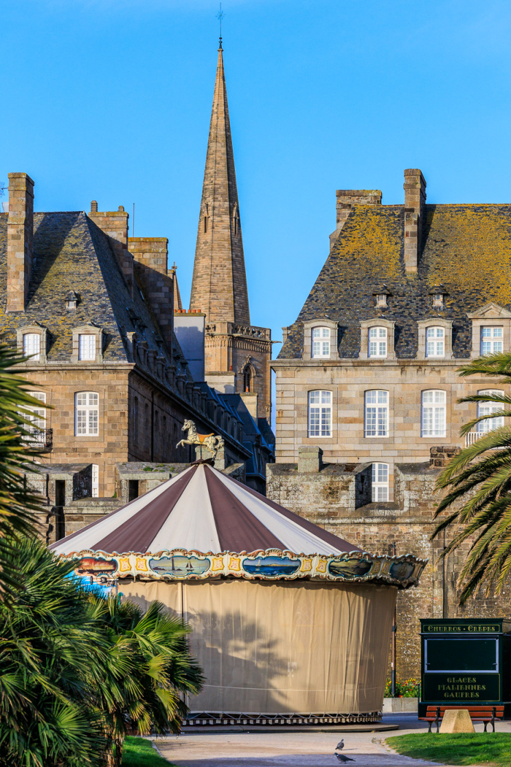 Saint Malo und Karusell