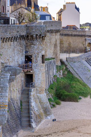 Treppe zum Strand, Saint Malo