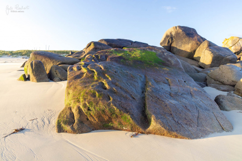 Felsen an der Plage des Amiets
