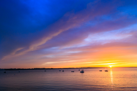 Farbenfroher sonnenuntergang, Carantec