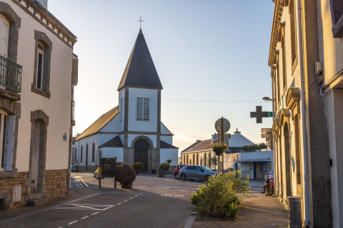 Kirche in Etel