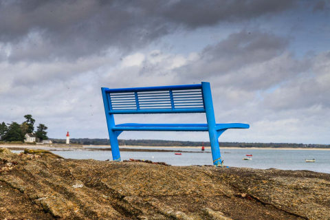 Bank mit Blick aufs Meer, Loctudy