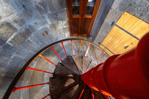 Treppe des Leuchtturm Kermorvan
