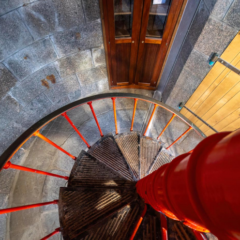Treppe des Leuchtturm Kermorvan